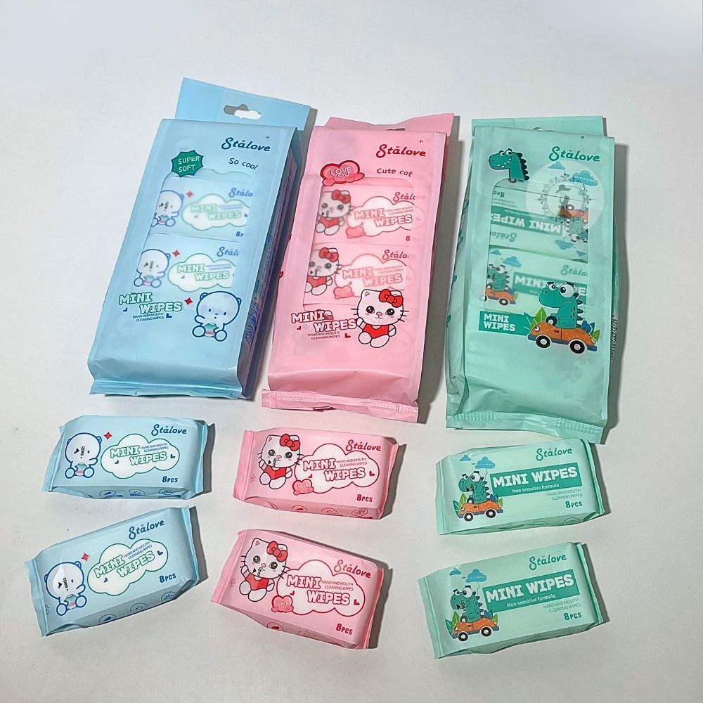 ทิชชู่เปียก mini wipes 1 แพ็ค 8 ห่อ ขนาดพกพา เนื้อนุ่ม ไร้แอลกอฮอล์ ปราศจากการแต่งกลิ่น พกทำความสะอาดได้ทุกที ราคา ถูกที่สุด ดีลบีเคเค