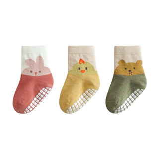 ถุงเท้าเด็ก 3 คู่ ผ้าฝ้ายระบายอากาศได้ดี เหมาะสมใส่ในฤดูใบไม…