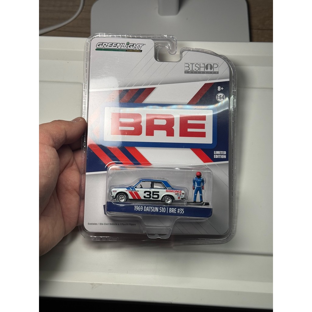 ไฟเขียว 64 Nissan/Datsun Datsun 510 1/64 โมเดลโลหะผสม BRE Series Number#35 เคลือบสีน้ําเงินสีขาวสีแด