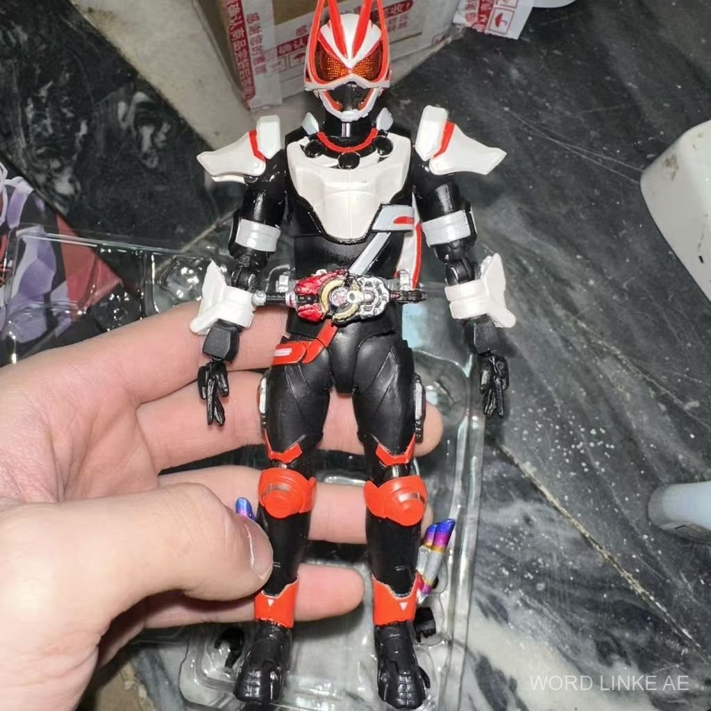 [ในสต็อก] KO Magnum Form Kamen Rider SHF Extreme Fox Magnum Hand-Made Model Kamen Rider Geats Movabl