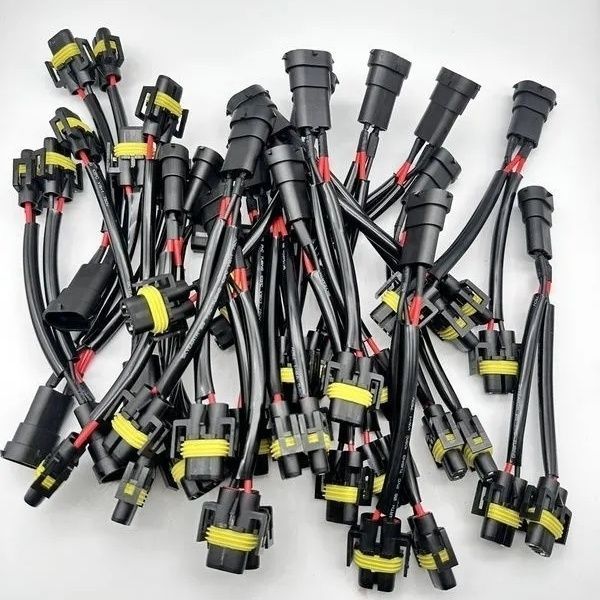 รถหมอกโคมไฟติดตั้ง h11 ปลั๊กหนึ่งจุดสอง H8H9H11 รุ่นสายรัดปลั๊กดัดแปลง Bifucated Line สามเส้นทางสาย