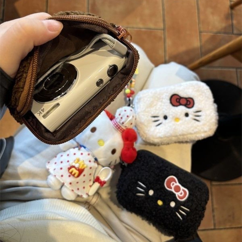 กระเป๋าใส่เหรียญ Kitty Lamb ขนสัตว์เย็บปักถักร้อย CCD Storage กระเป๋าเครื่องสําอางมูลค่าสูงป้าผ้าเช็ดตัวสไตล์ใหม่น่ารัก ราคา ถูกที่สุด ดีลบีเคเค แกลเลอรีภาพที่ 7