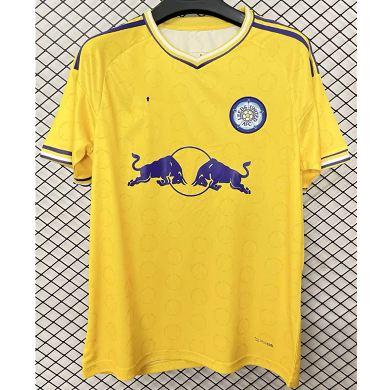 เสื้อกีฬา Leeds สีเหลือง ปี 2027
