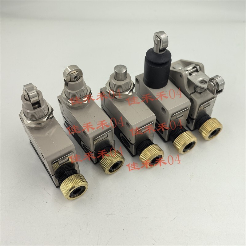 สวิตช์จังหวะ D4E-1A20N 1B20N 1G20N จํากัด 2A/B/1G/1D10N Micro-Action 1A10N