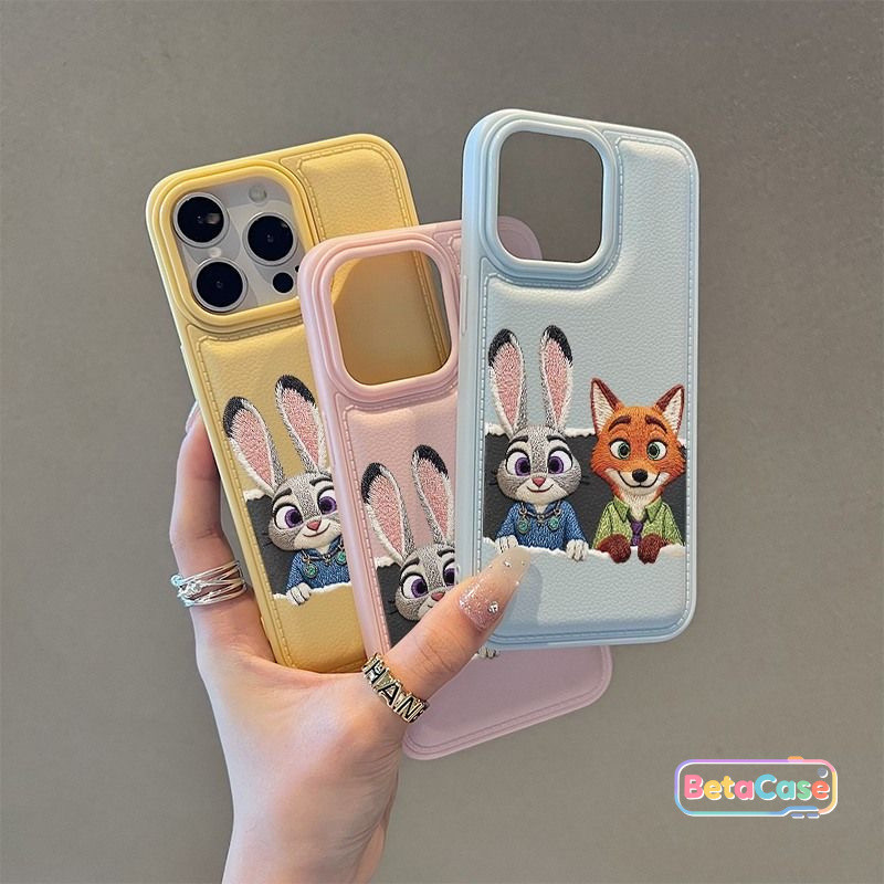 เคสไอโฟน สำหรับ iPhone 17 16 15 14 13 12 11 ProMax 17ProMax 16Plus 15Plus 14Plus ลายสุนัขจิ้งจอกและกระต่ายคู่รักน่ารัก
