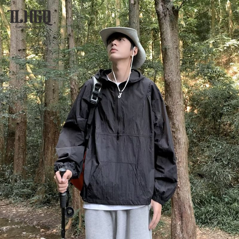เสื้อแจ็คเก็ตกันแดดกลางแจ้งมีฮู้ดครึ่งซิปสําหรับผู้ชายเสื้อกันลมเดินป่าน้ําหนักเบา
