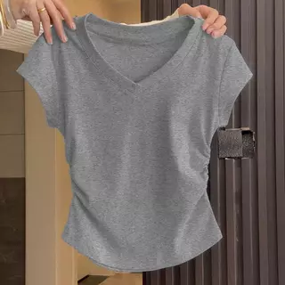 สาวลดอายุ ความรู้สึกของการออกแบบ แต่งจีบย่น เสื้อจั๊มเอว คอกลม ใส่แล้วเพรียว แขนสั้น "เสื้อเชิ้ตเอวลอยผู้หญิง "