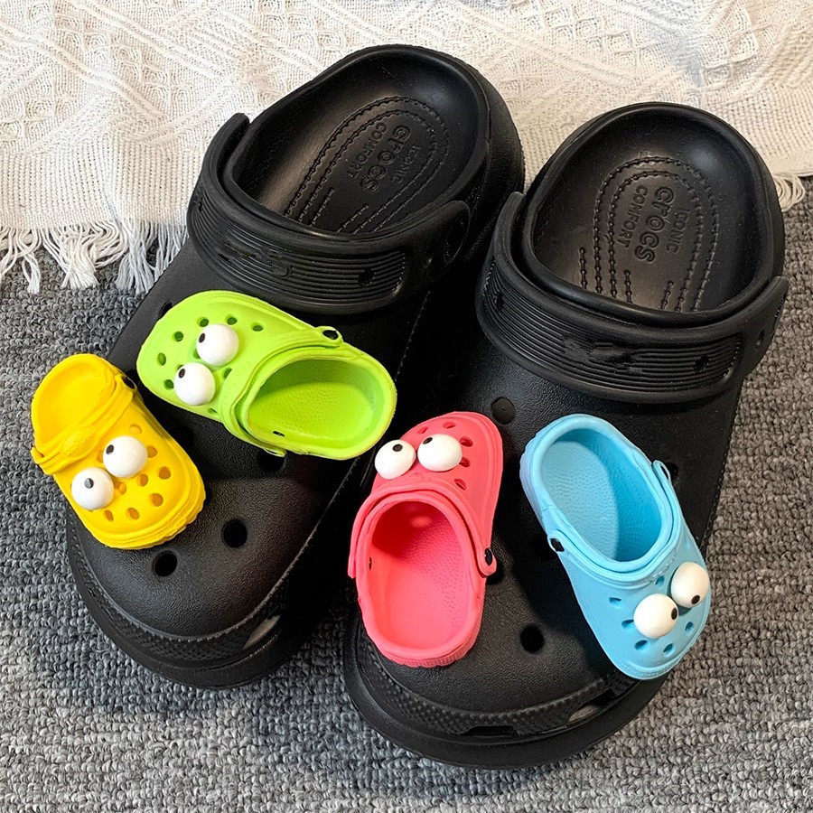 jibbitz crocs ของแทั jibbitz crocs รองเท้าหลุมสามมิติ ดีไซน์น่ารักและตลก