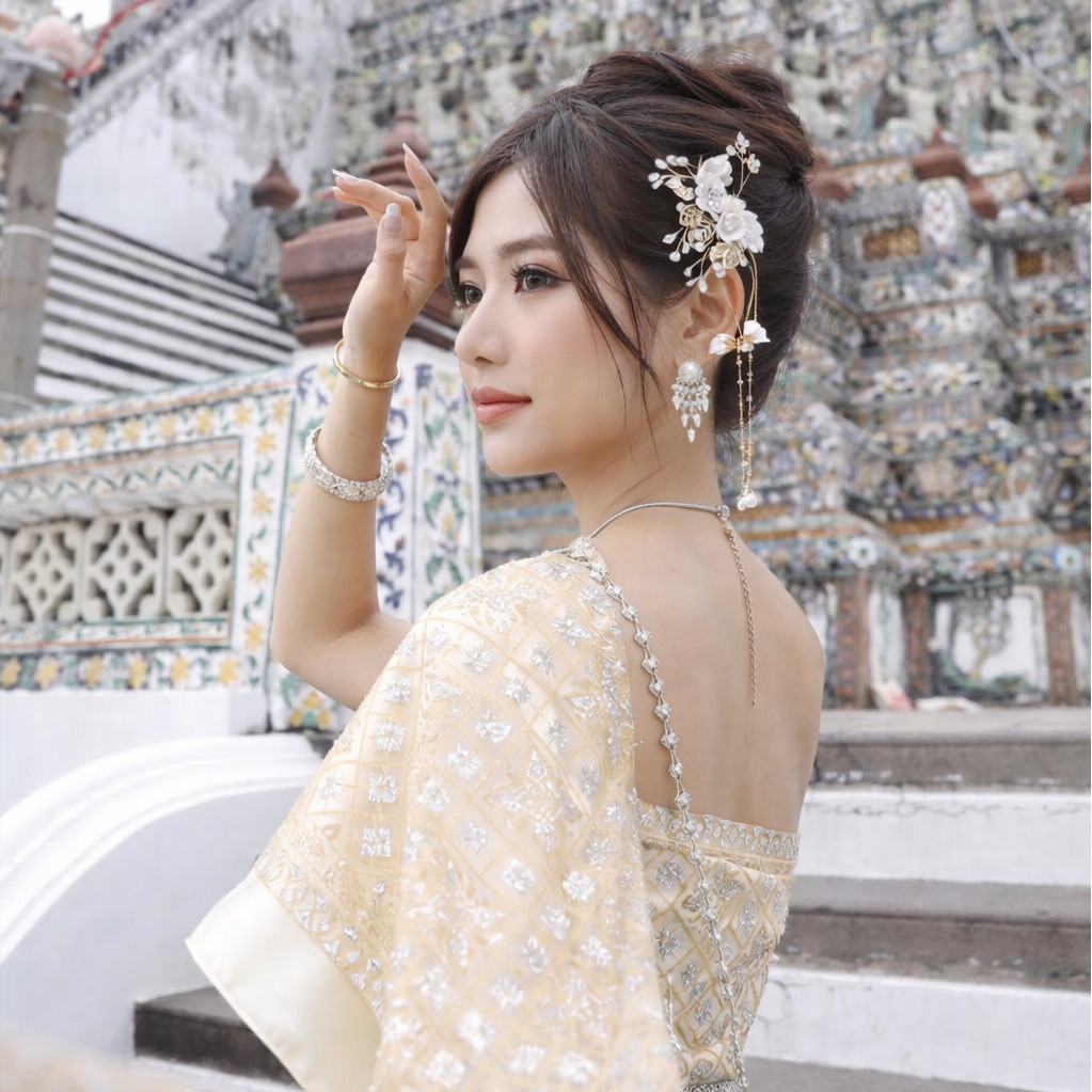 ต่างหูผู้หญิง ดอกไม้ห้อยระย้า ดีไซน์หรู ใส่แล้วดูแพง งานแต่ง