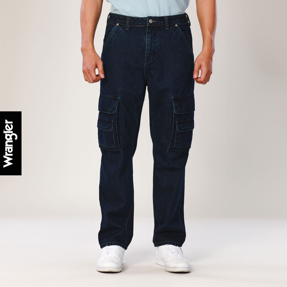 WRANGLER กางเกงยีนส์ผู้ชาย คอลเลคชั่น Everyday with Wrangler เอวกลาง ทรงกระบอก Frontier รุ่น WR S325MFRON22 สียีนส์เข้ม