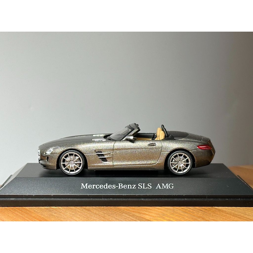 [Orphan] [Schuco Schuco 1: 43] Benz SLS AMG Roadster Schuco Mercedes-Benz SLS AMG Roadster Hard Top/