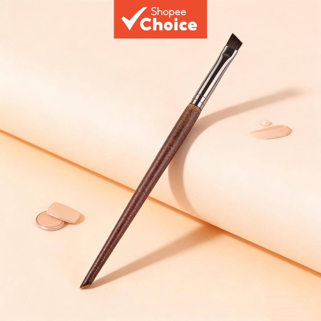Makeup Forever 172 Angled Brow and Eyeliner Brush สําหรับความละเอียดที่แม่นยํา