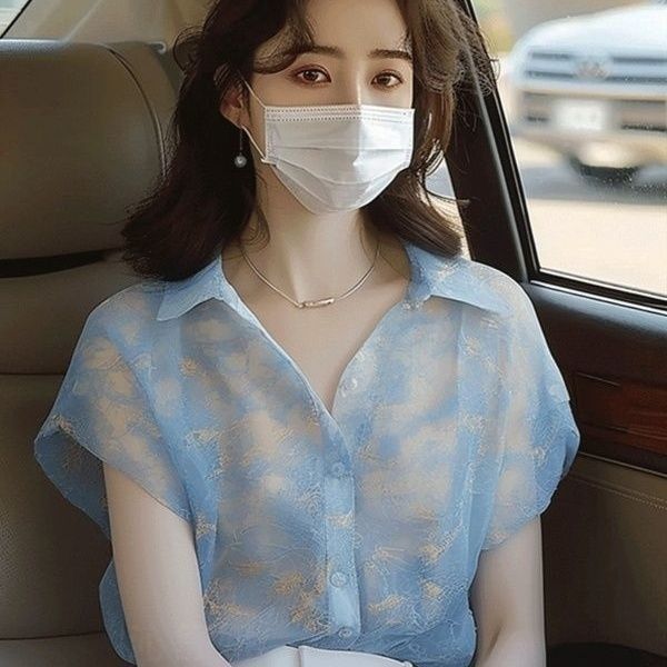 Mint Blue พิมพ์เสื้อแขนสั้นผู้หญิง 2025 สไตล์ใหม่ฤดูร้อนภาษาฝรั่งเศสคํา Light สไตล์ผู้ใหญ่ Niche Des