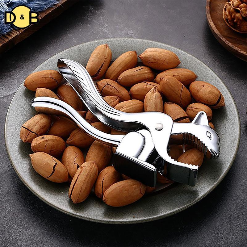 [DB] Squirrel Walnut Sheller Opener Pine Pecan Hazelnut Plier Qui Walnut Craper Almond Nut ถั่วพีแคน