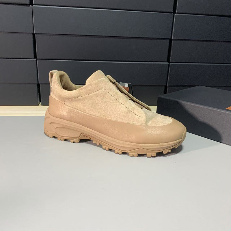 Zegna Cowhide รองเท้ากีฬากลางแจ้งหนา Soled ผู้ชาย