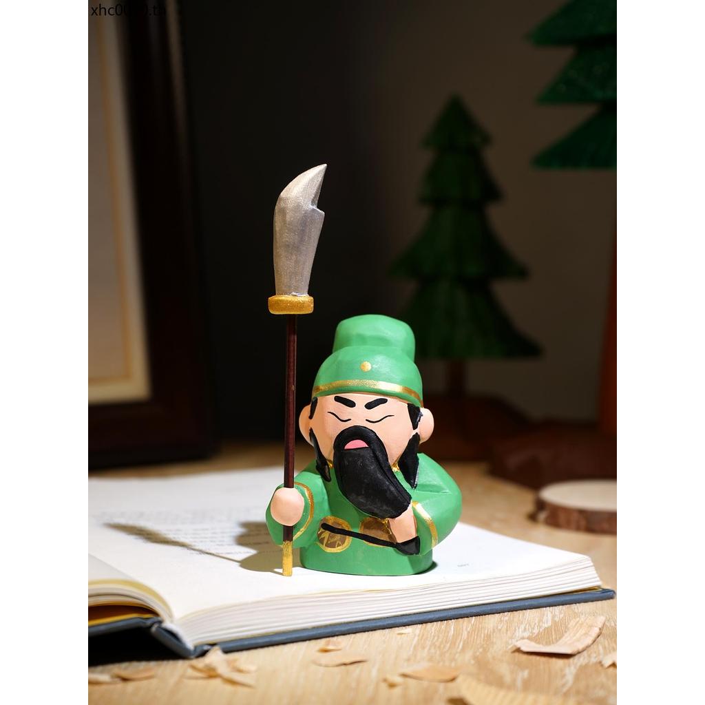 < Sweeping Hardly} ทําด้วยมือไม้แกะสลักเครื่องประดับขนาดเล็ก Guan Gong Guan Yu ตําแหน่งการทํางานตกแต