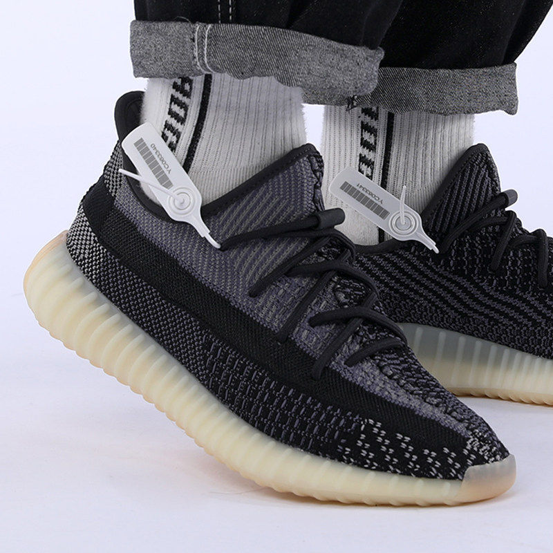 รองเท้า Adidas Yeezy 350 V2 สี Black Sesame Coconut โมเดล FZ5000