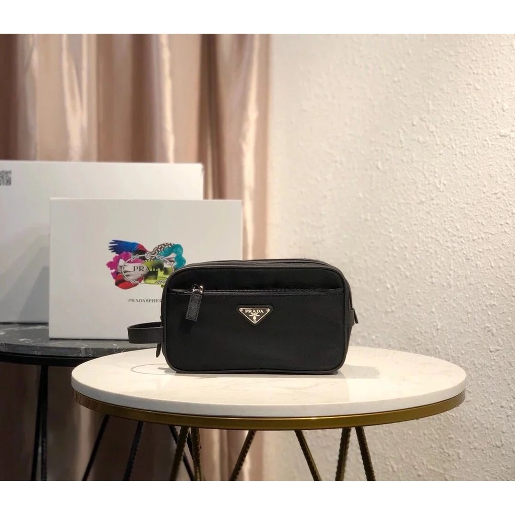 P Ps House prada กระเป๋าถือผู้ชายสไตล์ใหม่กระเป๋าไนลอน 2NA819 กระเป๋าคาดเอวกระเป๋าผู้ชาย prada