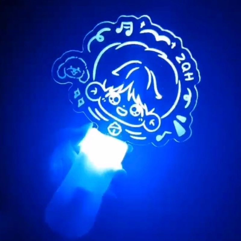 สินค้าใหม่เกมฤดูร้อน Zuoqi Letter Hand-held Light Sign Luminous Hand-held Fluorescent Stick Cheer Ha