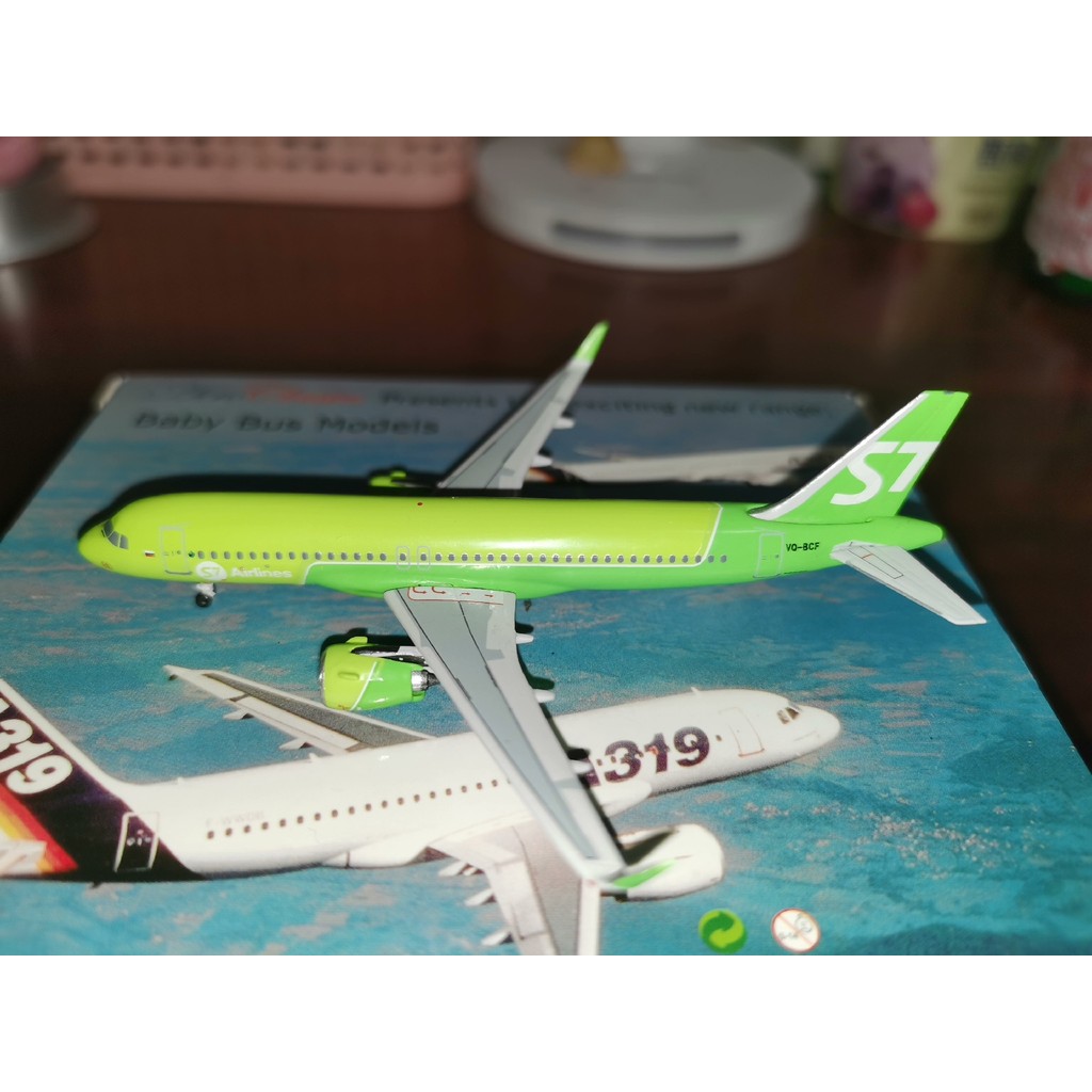 AC Siberia Airlines A320-271neo VQ-BCF Scale 1: 400 Out of Print Rare Old Product Model Condition to