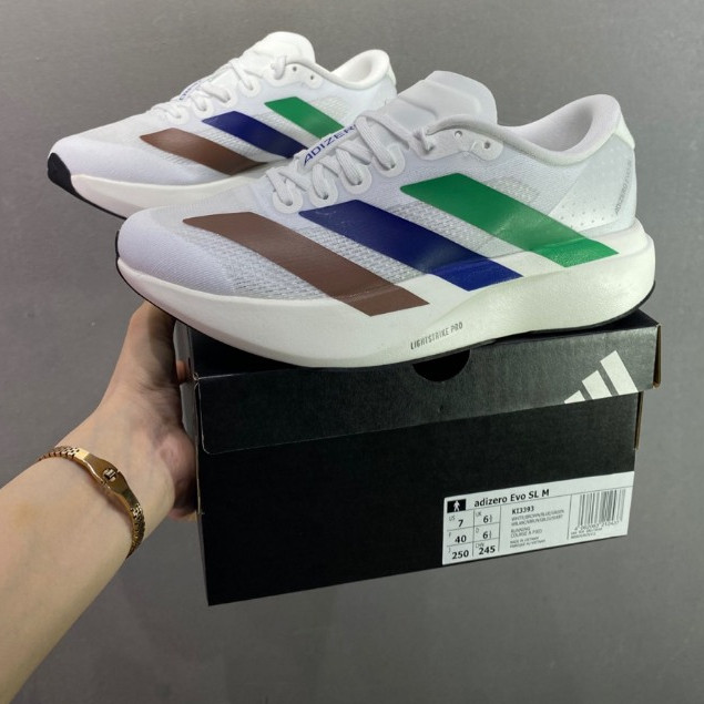 Adizero EVO SL รองเท้าวิ่งผู้ชายและผู้หญิงแผ่นคาร์บอน Adizero รองเท้ากีฬา KI3393