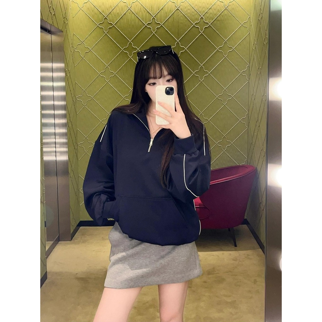 JVD7 Gu*gg Embossed logo zip-up hoodie OS Loose fit, unisex style
