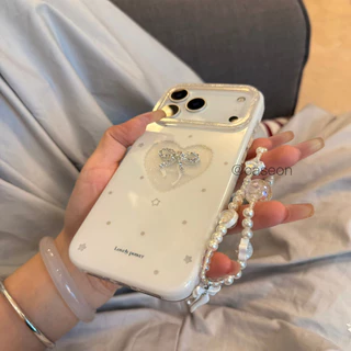 Hollow Heart Glitter ins เหมาะสําหรับ 17promax 16iPhone15pro สร้อยข้อมือผีเสื้อเชลล์ 13promax