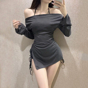 ชุดว่ายน้ำ 3 ชิ้น บิกินี่ทะเล bikini+ผ้าคลุม สายคล้องคอ คอวีลึก น่ารัก มีหลายแบบให้เลือก