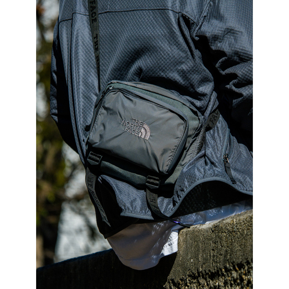 พร้อมส่ง THE NORTH FACE NORTH FACE TNF CORDURA Nylon Purple Label Casual Shoulder Bag