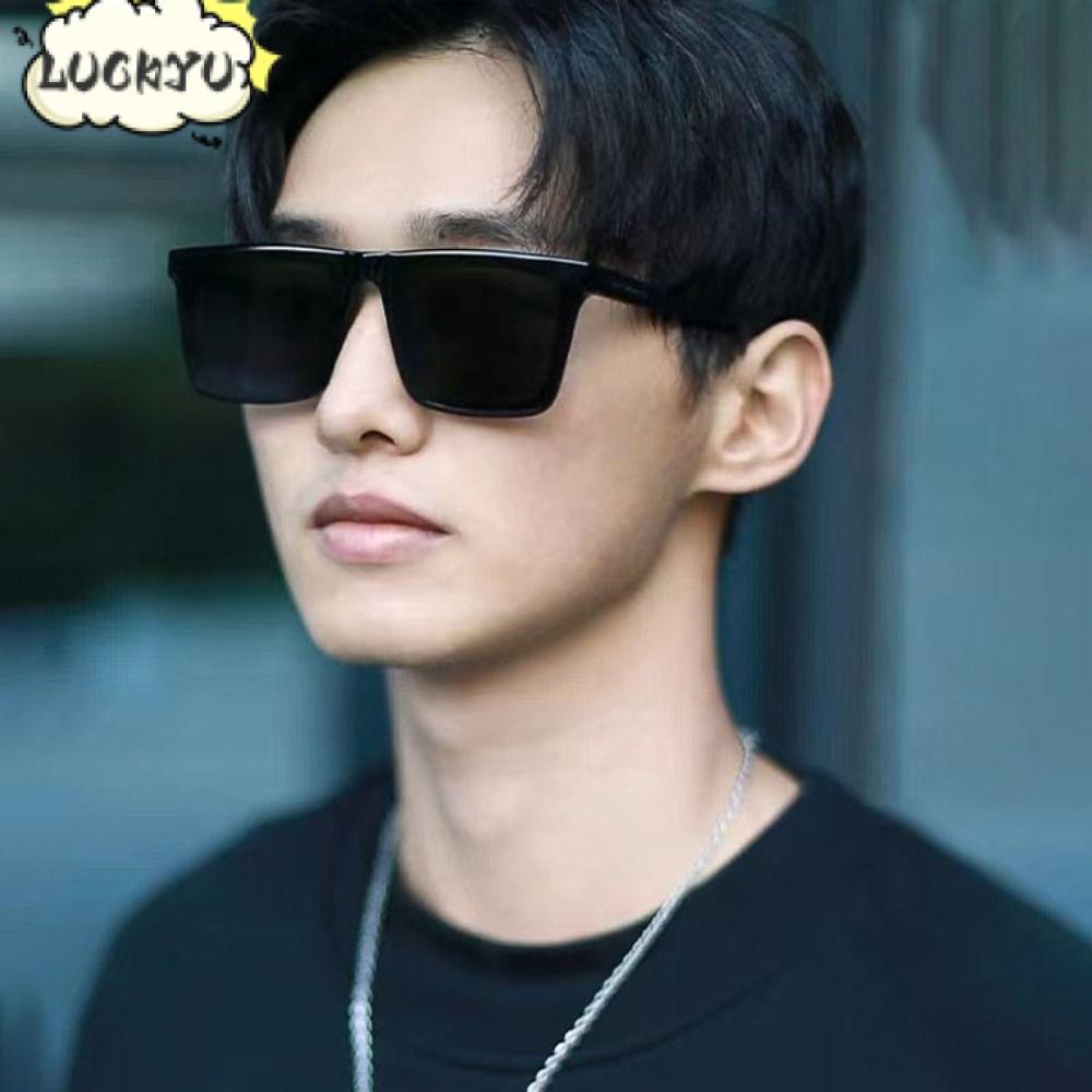 LUCKYU Square Frame แว่นตากันแดดรุ่น STREET PHOTOS PUNK อินเทรนด์ สีดำสำหรับป้องกันแสงUV ใช้ได้ทั้งข