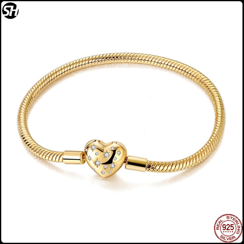 สร้อยข้อมือเงิน 925 ขนาด 17-20 ซม. กะทัดรัดด้วยลาย Original Gold Sparkling Heart สวมใส่ง่ายและสวยงาม
