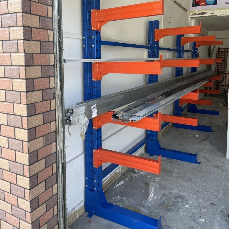 Thick cantilever rack for aluminum/steel pipes, warehouse