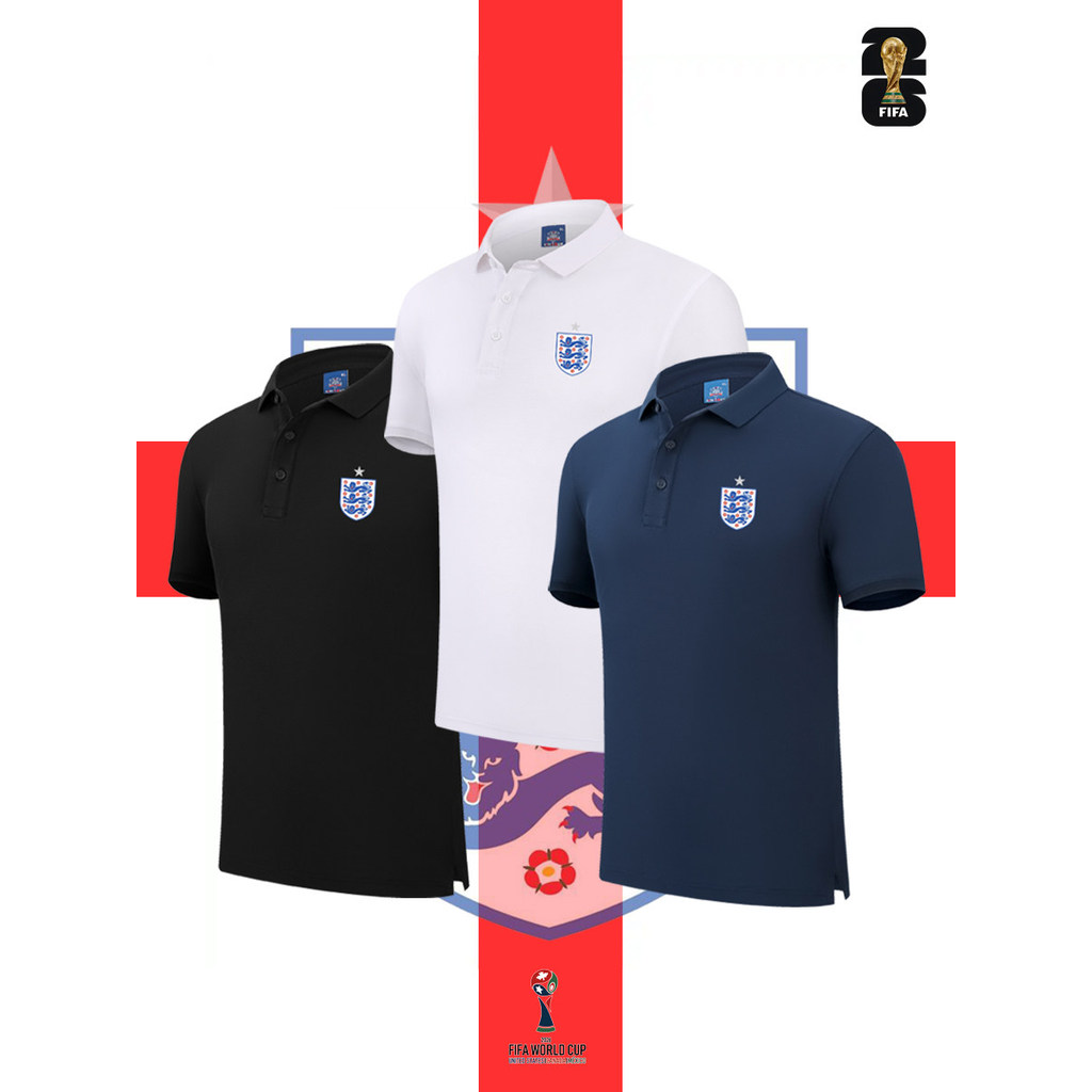 【polo】2026 ฟุตบอลโลกอังกฤษเสื้อโปโลผู้ชายและผู้หญิงแขนสั้นแฟนฟุตบอลกีฬาครึ่งแขนเย็นผ้าฝ้ายปกด้านบนฤดูร้อน