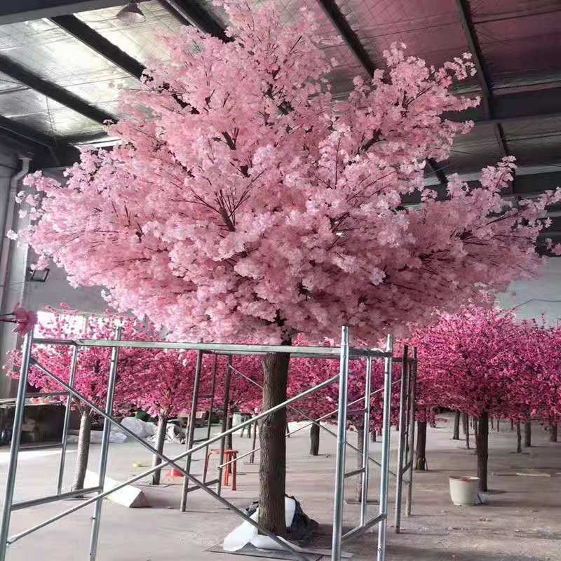 จําลอง Cherry Blossom Tree งานแต่งงานตกแต่งโรงแรม Cherry Blossom Tree ต้นไม้ปลอมขยาย Cherry Blossom 