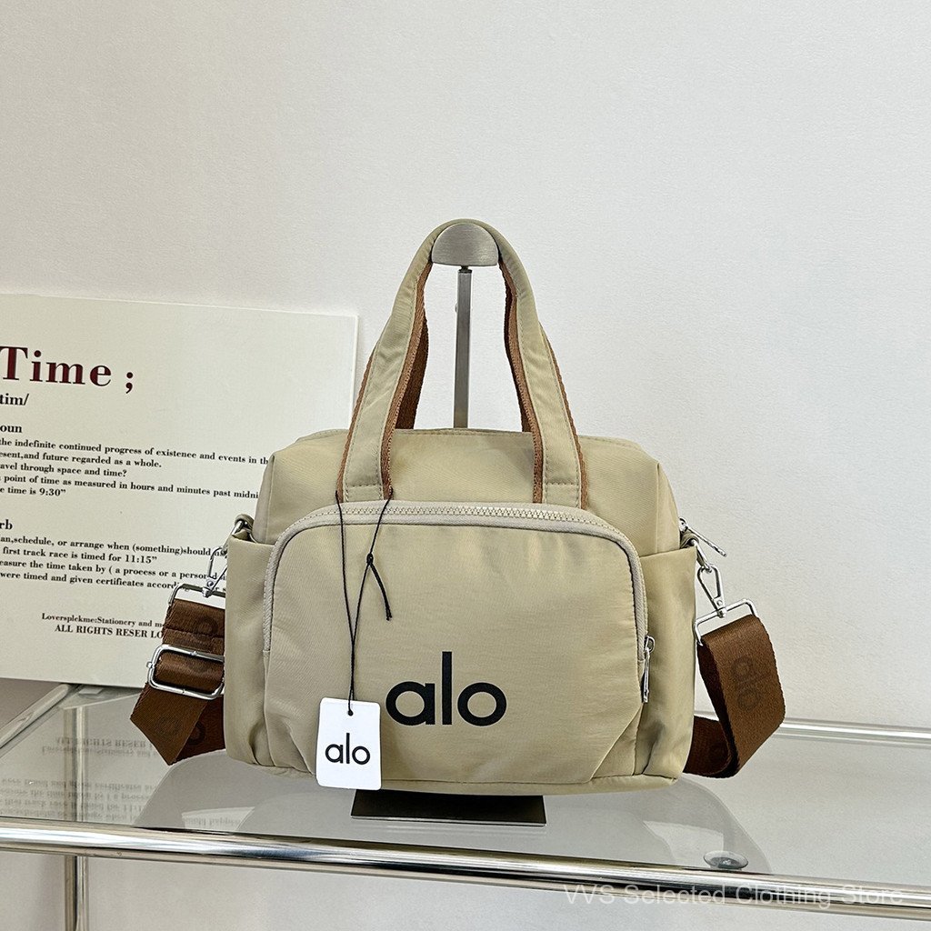 alo yoga Yoga Sports Fitness Handbag Outdoor Travel Shoulder Bag Large Capacity Storage Bag Factory 