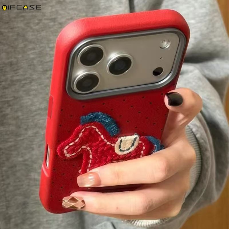 สําหรับ Xiaomi 13T Poco F7 Ultra X7 M7 F3 M4 Pro F6 M6 Pro M5s M3 M2 F6 F5 Pro เคสโทรศัพท์ 3D สเตอริโอ Plush Fluffy เย็บปักถักร้อยม้าปีใหม่ฤดูหนาวน่ารักการ์ตูนปลอกนุ่มกรณี - รูปที่ 2