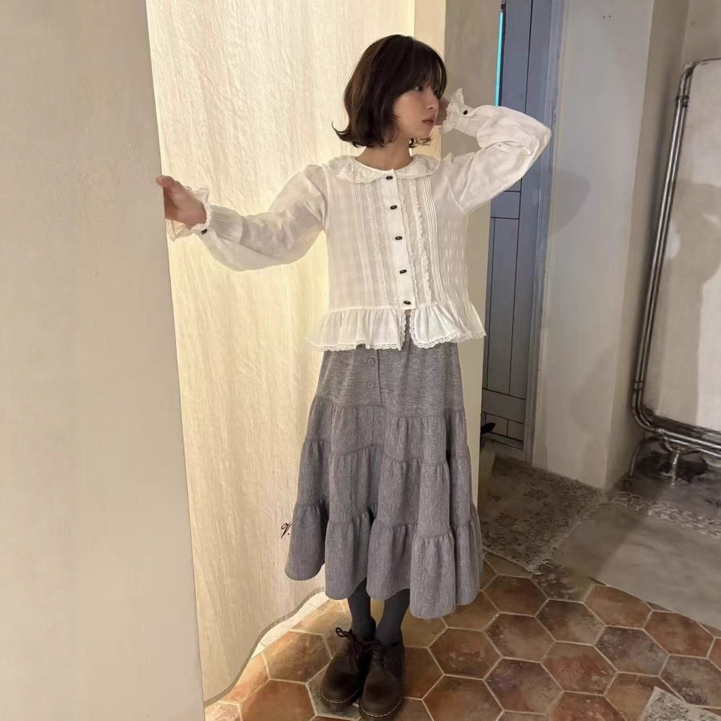 กระโปรงสไตล์เกาหลีทำจากผ้าวูล oleh SR STUDIO