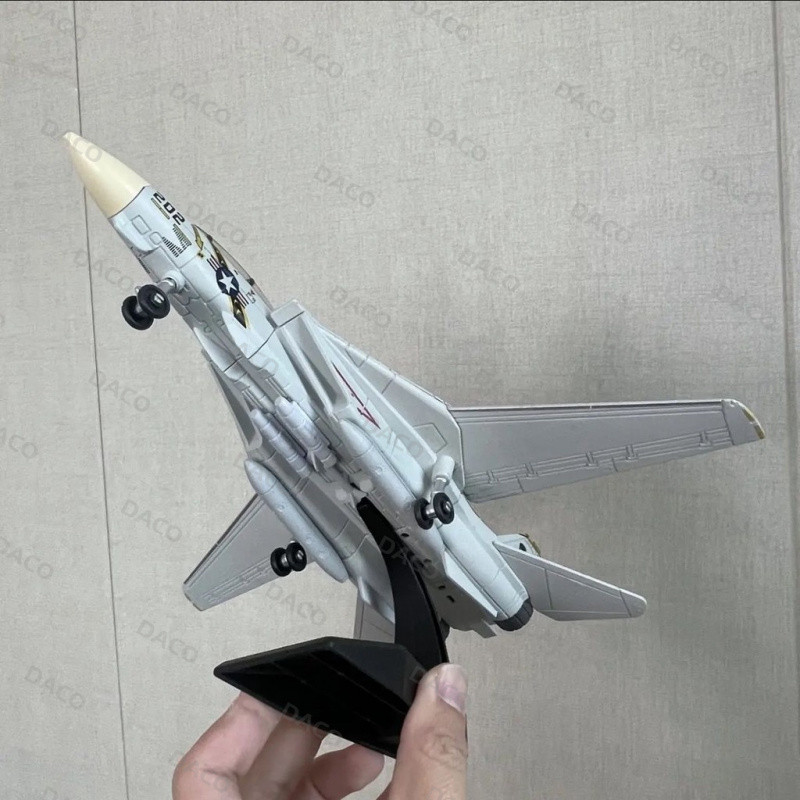 F14 Eagle Tomcat เครื่องบิน Su 35S เครื่องบินรบจำลองการตกแต่งโมเดลธงโจรสลัด Vf มืออาชีพ ราคา ถูกที่สุด ดีลบีเคเค แกลเลอรีภาพที่ 7