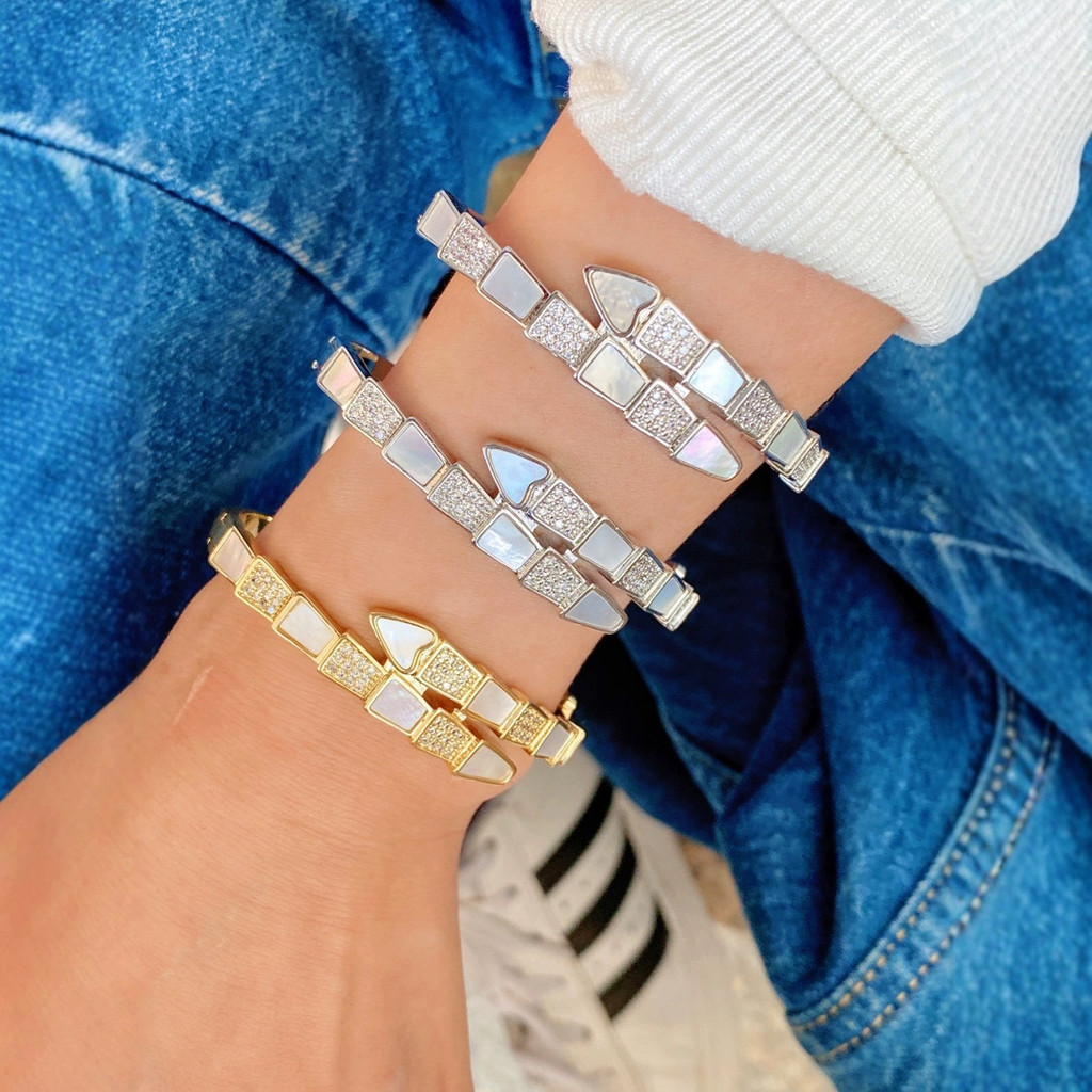 T Home Gold-Plated Seiko White Fritillary Snake Bracelet All-Match Snake Bracelet