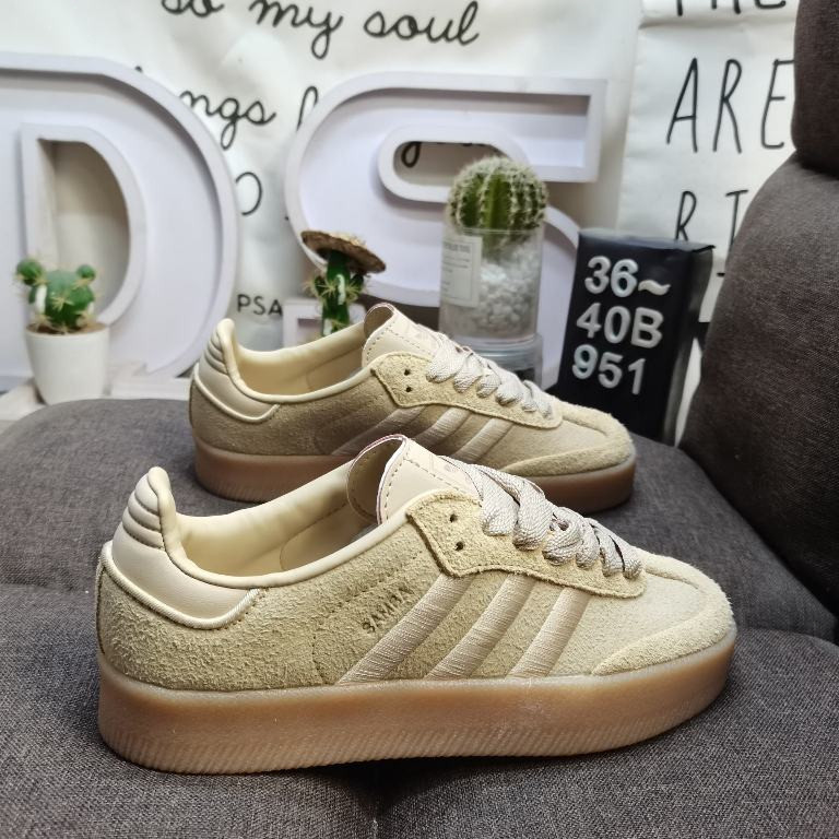 KITH Clarks Originals Collaboration Chalk White Casual Sponge Cake Board Shoes