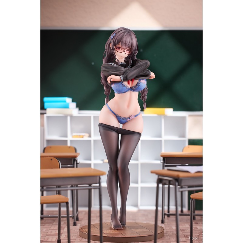 Authentic Original Design Uya – Girl with Glasses Who Don’t Want to Take PE Class – 1/6 Scale Figure