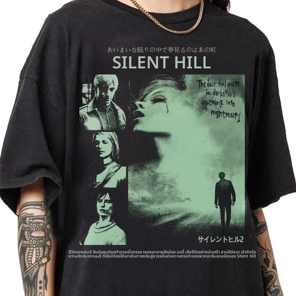 จัดส่ง 24 ชั่วโมง เสื้อยืดสไตล์วินเทจยุค 90s ลาย Silent Hill II เสื้อยืด James Sunderland ลายเรโทร S