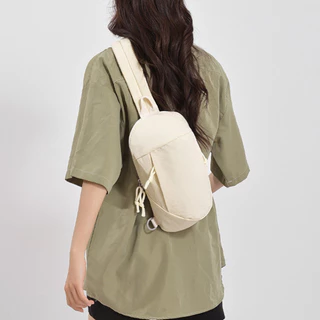 CHICCARRY กระเป๋าหน้าอกกันน้ํา สะดวกสะบาย มีพื้นที่เก็บของมาก ใช้ได้ดีในการขี่จักรยานและกิจกรรมกลางแจ้ง