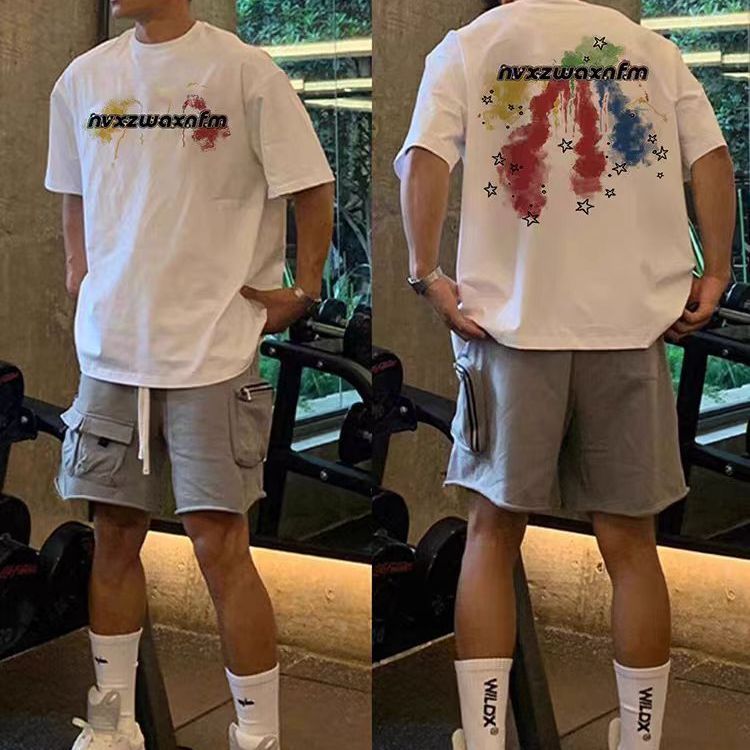 สเวตเชิ้ตแขนสั้นผู้ชาย ผ้าฝ้ายลายสกรีน Smoke Bomb สำหรับใส่ในฤดูร้อน