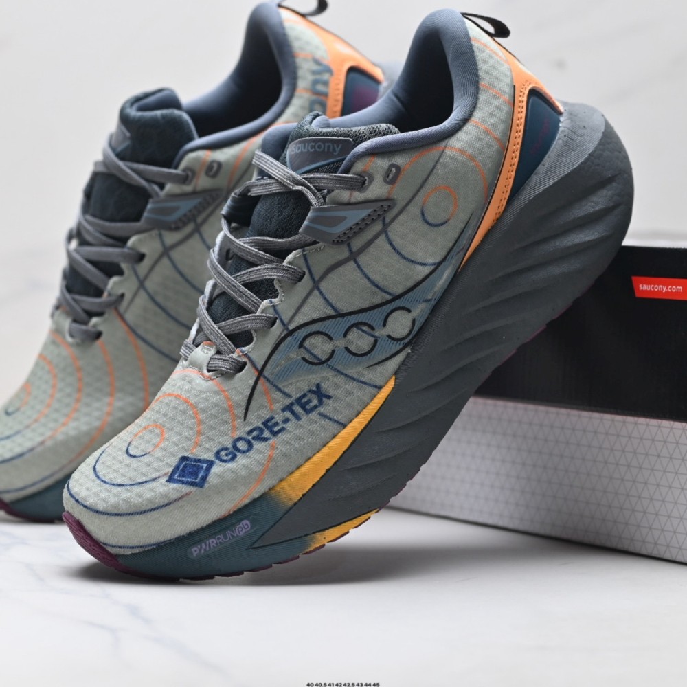 Saucony TRIUMPH 22 รองเท้าวิ่งกันน้ําสําหรับชายรองเท้าผ้าใบคู่ Unisex 2025 รองเท้าวิ่งจ๊อกกิ้ง PDGH