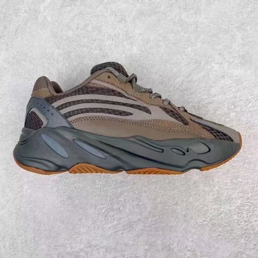 {พร้อมกล่อง} Yeezy Boost 700 V2 Hyperspace รองเท้าวิ่งระบายอากาศคุณภาพสูง สำหรับทั้งชายและหญิง