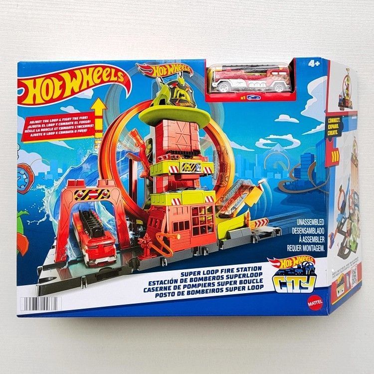ล้อร้อน HOTWHEELS City Super Fire Station Hot Little Sports Car Racing Rescue Car Track Toy