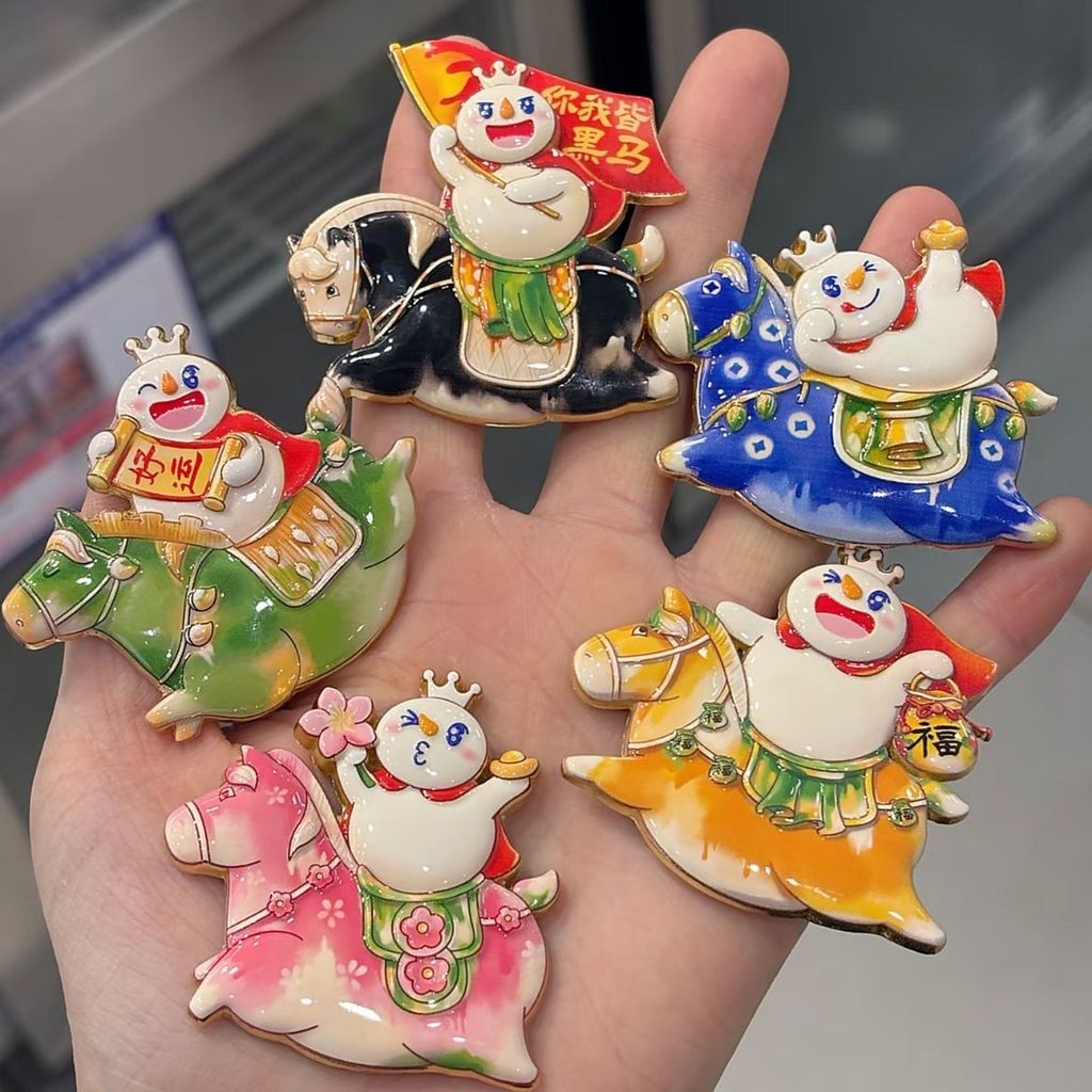 Mixue Ice City Linkage Tang Sancai ปีเสืออะคริลิคตู้เย็นสติกเกอร์ Mixue Ice City ตู้เย็นสติกเกอร์อาห