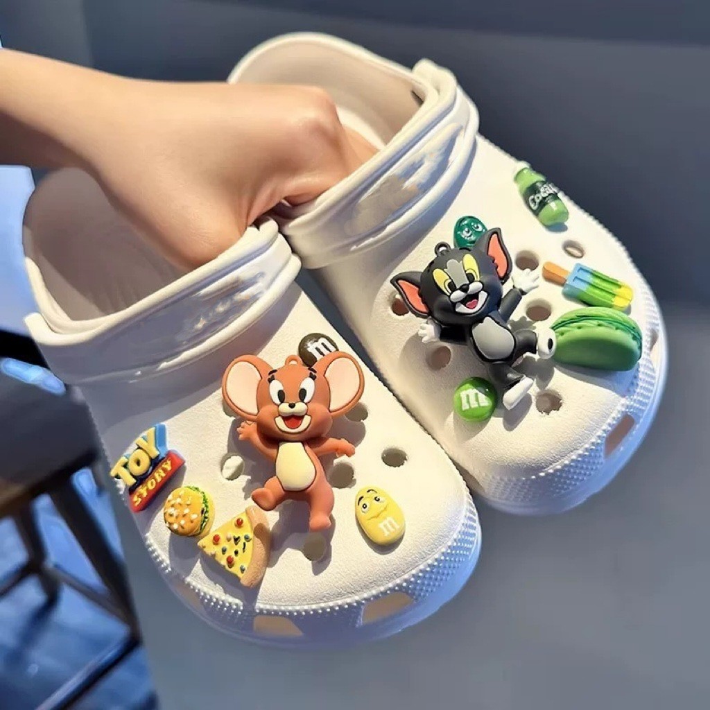 ✨จิ๊บบิททอมแอนด์เจอร์รี่ จิ๊บบิทรูปการ์ตูน ตกแต่งรองเท้าCrocs แบบDIY OAMT