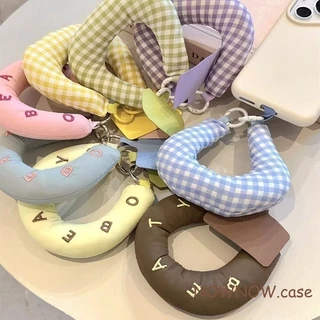 เหมาะสําหรับโทรศัพท์มือถือทุกรุ่น น่ารักสีสัน Doughnut Letter Plush เคสโทรศัพท์สายคล้องกระเป๋าถือ